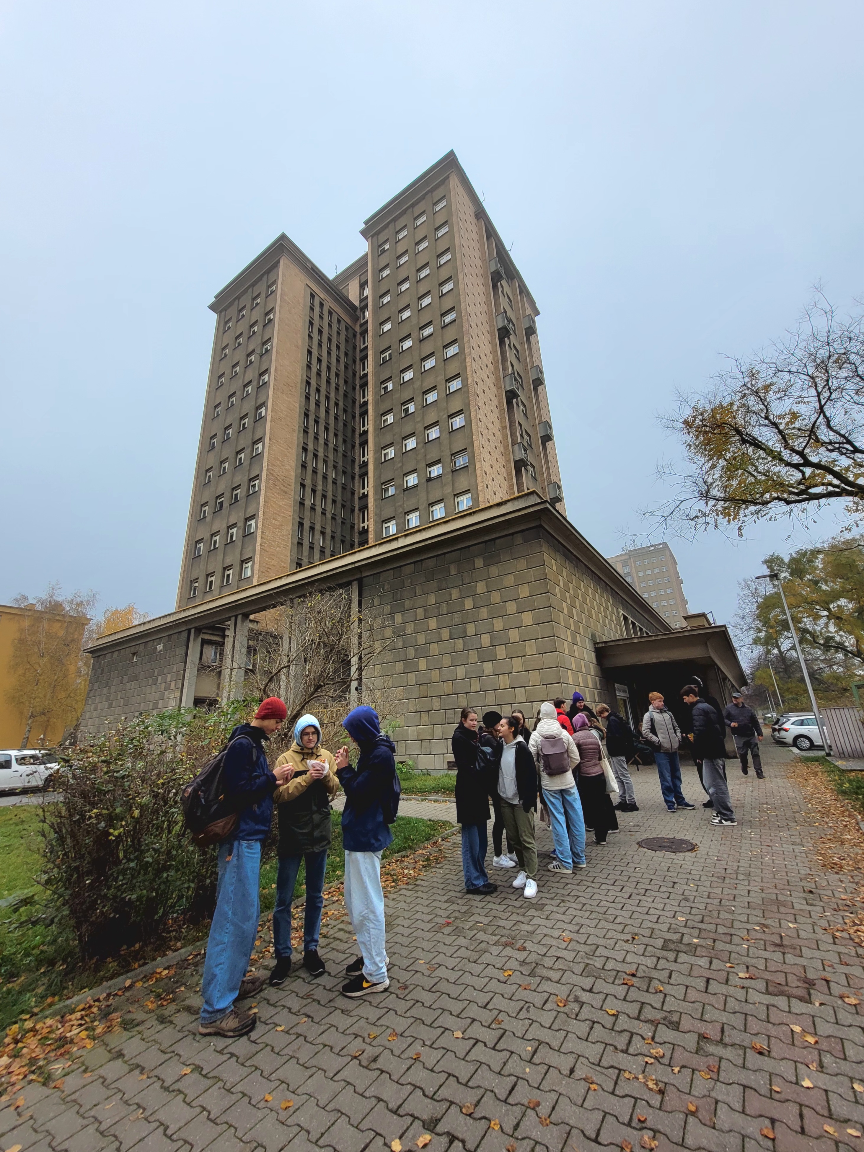 Tematická exkurse slánského gymnázia v Kladně